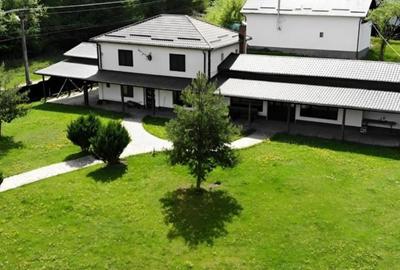 Casă cu 4 camere în Valea Dobârlăului - 6