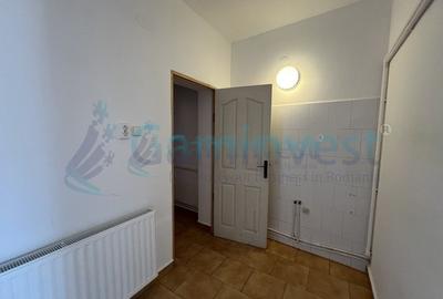 Spațiu comercial, în Seleuș - 7