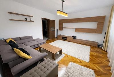 Apartament cu 3 camere decomandat în Plopilor - 5
