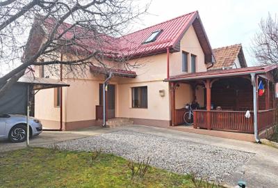 Casă cu 4 camere decomandat cu Teren 261 Mp în Copăcelu - 3