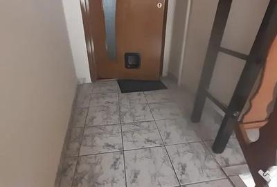 Apartament cu 3 camere decomandat în Central - 1