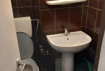 Apartament cu 3 camere decomandat în Central - 3