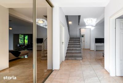 Casă cu 5 camere cu Teren 550 Mp în Agigea - 7