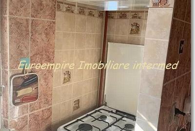 Apartament cu 3 camere decomandat, mobilat în Dacia - 6