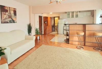 Apartament cu 2 camere decomandat, mobilat în Republicii