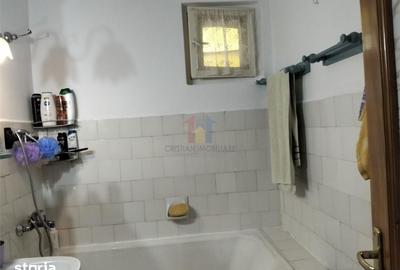 Apartament cu 2 camere decomandat în Calea Galați - 16