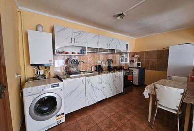 Casă individuală cu 5 camere cu Canalizare în Iris - 6