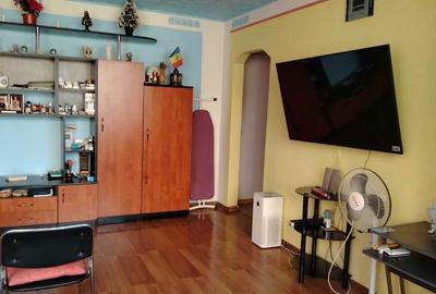 Apartament cu 3 camere semidecomandat în Veteranilor - 10