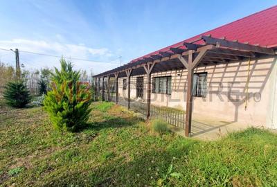 Casă cu 2 camere cu Teren 2324 Mp în Moșneni - 2