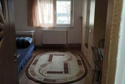 Garsonieră decomandată în Terezian - 2