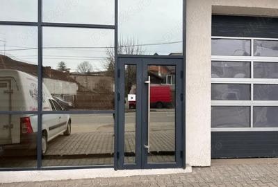 Spațiu comercial, de 180 mp, în Central - 1