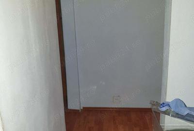 Apartament cu 4 camere decomandat în Balta Albă - 1