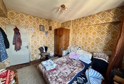 Apartament decomandat, 3 camere, 79mp, zona Pia?a Mare - 4