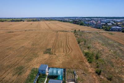 OTOPENI - CARPATILOR, TEREN 1371 MP!