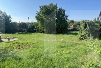 Teren de 1000 mp, în Central - 1