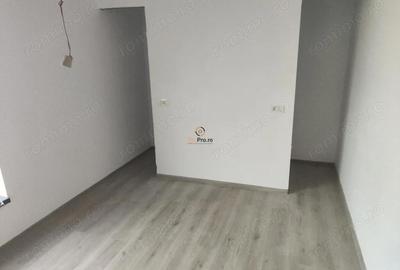 Casă cu 3 camere cu Teren 300 Mp în Central - 6