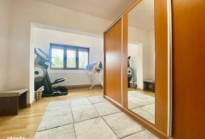 Casă cu 4 camere cu Canalizare în Central - 20