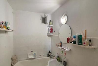 Apartament de vanzare, cu 2 camere, etajul 3, 46 mp, zona po - 10