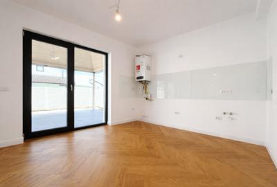 Casă cu 5 camere cu Teren 500 Mp în Berceni - 12