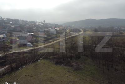 Teren de 3470 mp, în Ocnița - 12