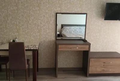 Se ofera garsoniera in zona Teiul Doamnei - 3