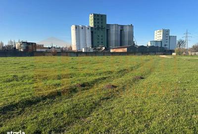 Teren de 6667 mp, în Zona Industrială - 5