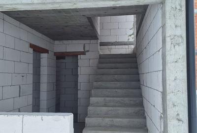 Casă cu 4 camere cu Teren 2689 Mp în Vișeu de Mijloc - 4