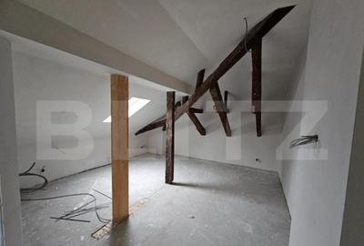 Apartament 4 camere, 115 mp, decomandat, zona Central - 1