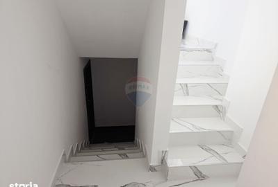 Apartament cu 5 camere în Precista