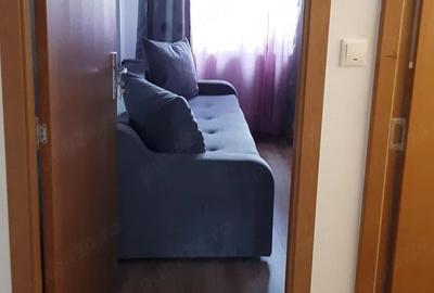 Apartament cu 4 camere decomandat în Baza 3 - 9