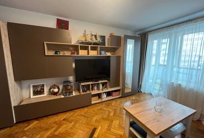 Apartament cu 3 camere decomandat în Girocului - 8