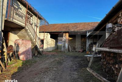 Casă cu 4 camere cu Teren 2500 Mp în Meseșenii de Jos - 1