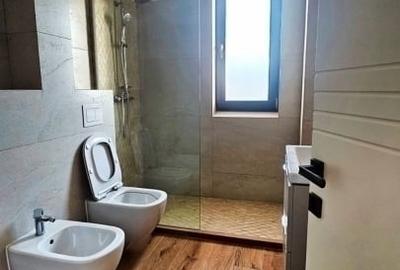 Apartament cu 3 camere decomandat în Nicolina - 5