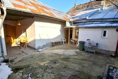 Vilă interbelică de excepție   utilizare mixtă   Ultracentral Odobești - 3