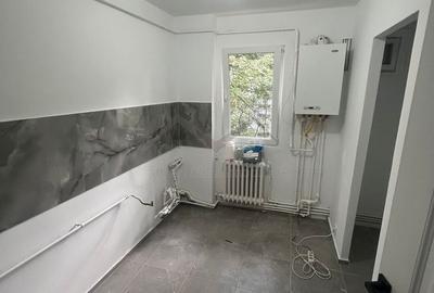 Apartament cu 2 camere semidecomandat în Podu Roș - 10