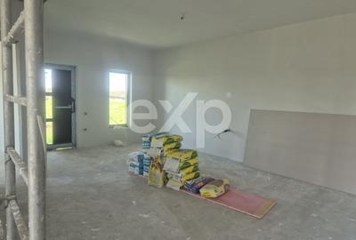 Casă individuală cu 3 camere cu Canalizare în Albota - 16