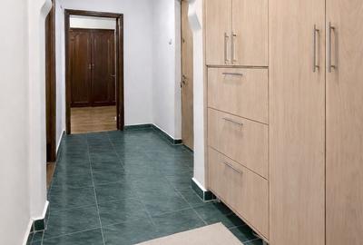 Apartament cu 3 camere decomandat, mobilat în Delfinariu - 3