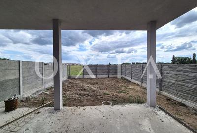 AX1046 Giroc, Zona Esso, 1/2 Duplex Cu 5 Camere - 12