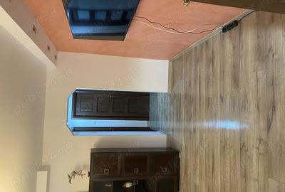 Inchiriez apartament micro V - 6