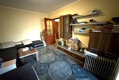 Tomis Nord - piața Ciresica 3 camere decomandate 67 mp - 5