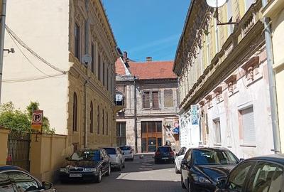 Apartament cu 3 camere în Central - 7