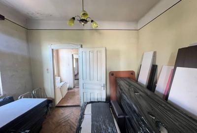 Casă cu 3 camere cu Canalizare în Dâmbul Rotund - 3