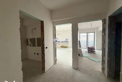 Apartament cu 2 camere decomandat în Podu Roș - 1