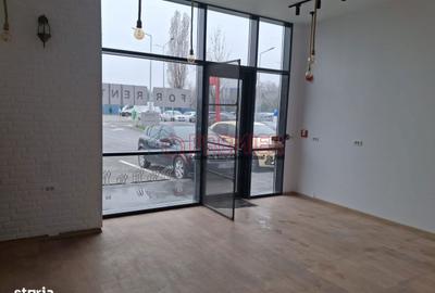 Spațiu comercial, de 48 mp, în Central