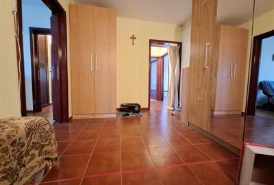 Apartament cu 3 camere semidecomandat, mobilat în Oancea - 1