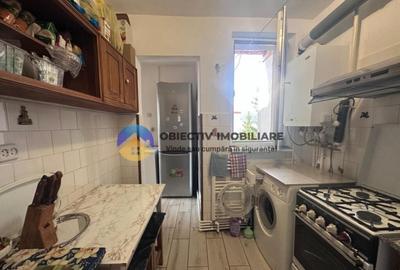 Apartament de vanzare 3 camere - Darmanesti - 9