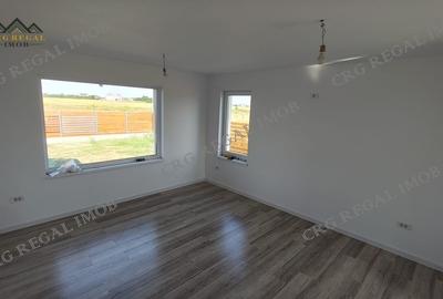 Casa 3 acmere 2 bai la pret de Apartament in Comuna Berceni - 3