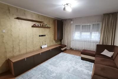 Apartament cu 3 camere decomandat în Micro 13 - 3