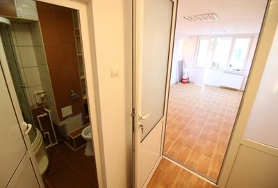 Birou, de 45 mp, în Țiglina 1 - 7