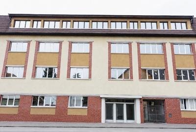 Birou, de 170 mp, în Central - 1
